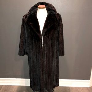 Shulman Philadelphia Furs Mink coat size M